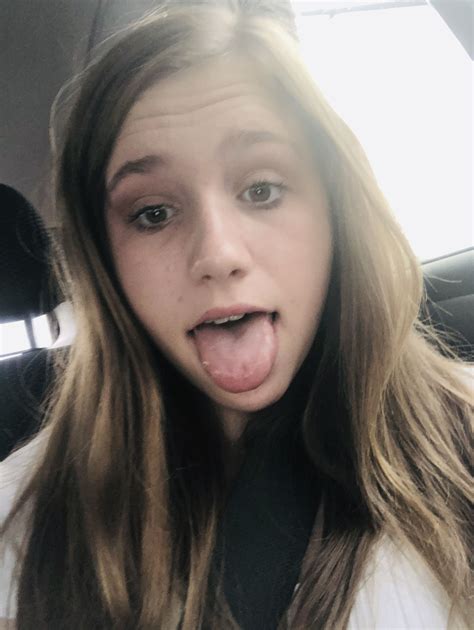 #selfie | Quick, Cute girls, Girl