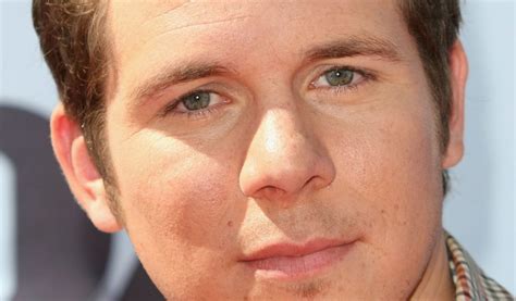 peter lewis net worth   wiki age weight  height