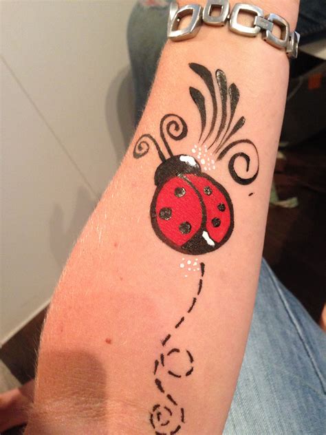 face paint ladybug 4
