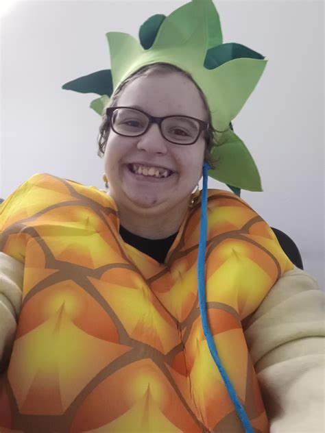 I'm allergic to pineapple so I'm a pineapple : r/Halloween_Costumes