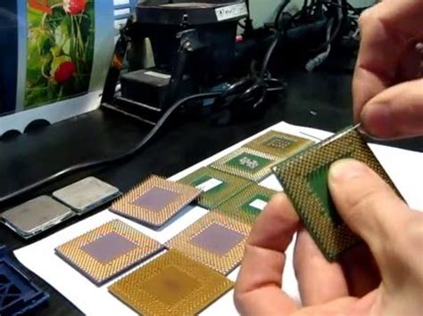 как выпрямить ножки процессора AMD - YouTube