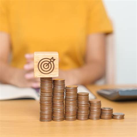 Retirement Funds: How They Adjust Portfolios As Target Dates Approach