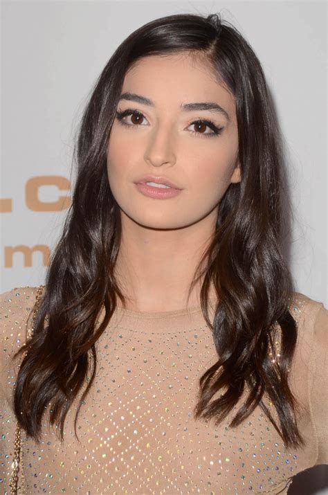 Emily Salazar Las Sorpresas Del Regreso De ' In Paris' Por Netflix Los