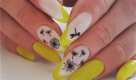 5 Manicure Tips from Salons That Will Make Your Acrylic Nails Last ...