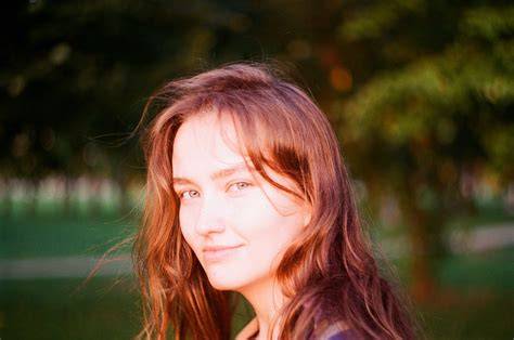 Lena Bulgakova – Medium