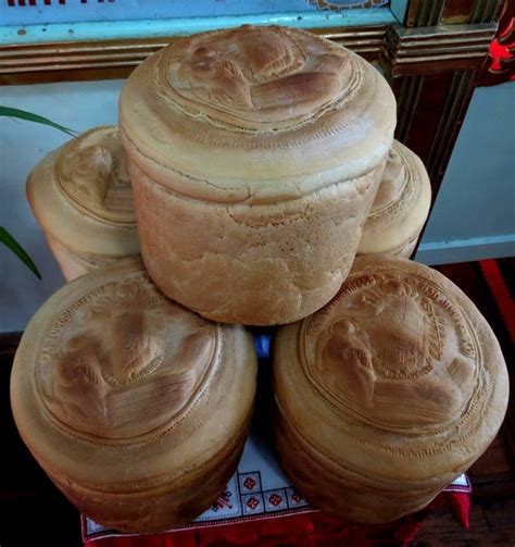 WHAT IS ARTOS The word artos (in Greek, leavened bread) means ...