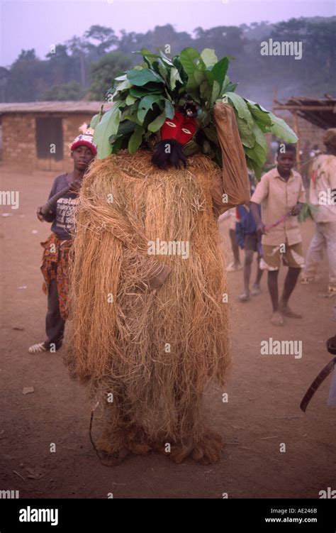 Animist africa hi-res stock photography and images - Alamy