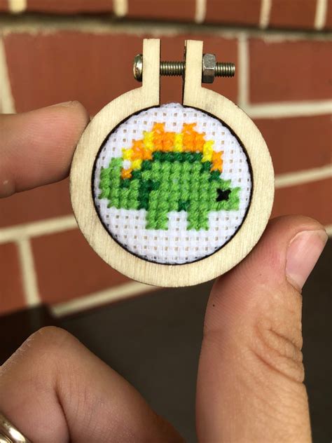 plastic canvas cross stitch ideas   cross stitch cross