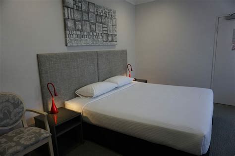 Excellent Double Bay Hotel Accommodation | The Savoy Hotel | +(61 2 ...