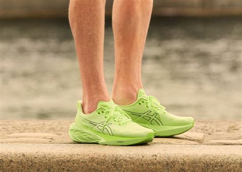 REVIEW: ASICS NOVABLAST™ 4 | The Running Hub | SportsShoes.com
