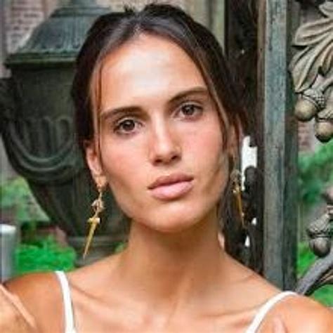 Cleo Abram's Instagram, Twitter & Facebook on IDCrawl