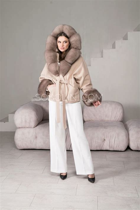 Модное пальто на заказ TM SOBOLINI | Fur goods, Plus size sewing, Coats ...