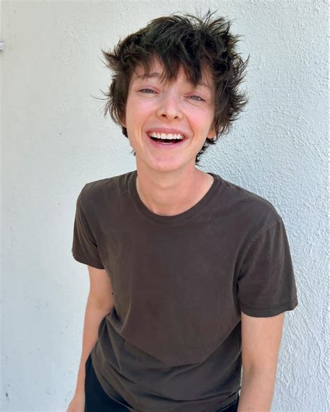 Emma Dumont Comes Out as Transmasculine, Non-Binary | Us Weekly