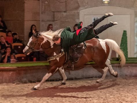 Chantilly - Il était une fois les Grandes Écuries… | Conflits : Revue