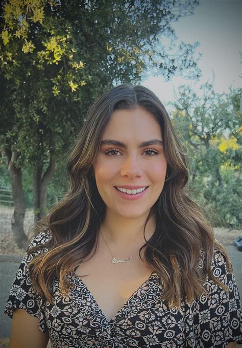 Danielle Riley - just keep livin Foundation