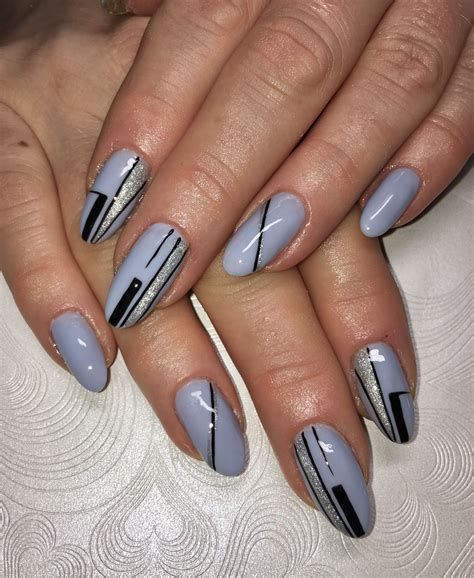 Pin by Elda Cajal on uñas | Grey nail designs, Fancy nails designs ...