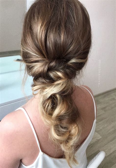 Pin by Anna on Небрежные прически | Hair styles, Beauty, Long hair styles