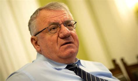 Šeselj se povlači sa mjesta lidera Srpske radikalne stranke: Zna se i ...