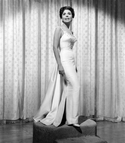 Lena Horne | Oscars.org | Academy of Motion Picture Arts and Sciences
