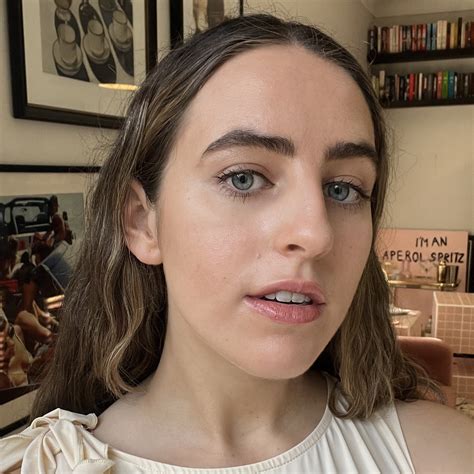 7 Reasons Why Forum Phun Celebrity Extra Is Taking Over Hollywood Image 19
