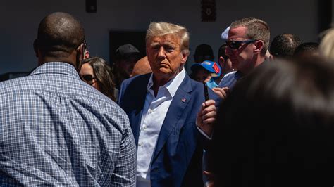 Trump’s Bail Set at $200,000 in Georgia Election Interference Case