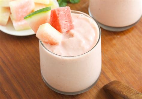 Watermelon Rind Smoothie - fANNEtastic food