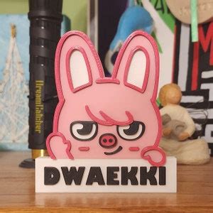 Stray Kids Dwaekki Standee - Etsy