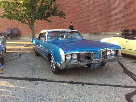 Pin de Scott Lockwood en Morris Cruise Nights