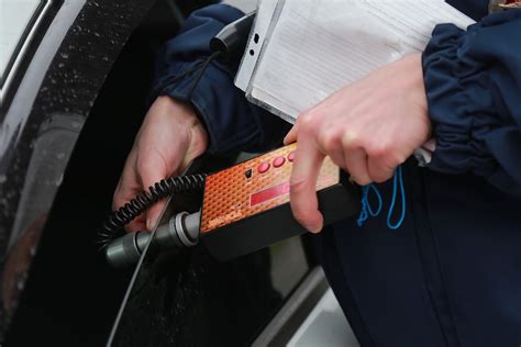 Тонировка стекол автомобиля: виды, какая разрешена по ГОСТу для ...