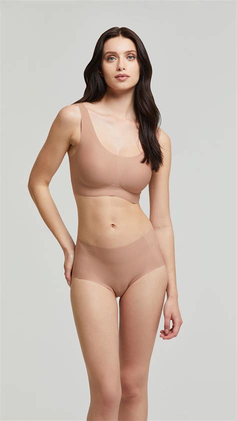 Pompea Official Shop | Abbigliamento e intimo Uomo Donna