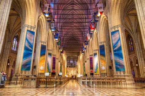 Visiting the National Cathedral in Washington DC (Photos)