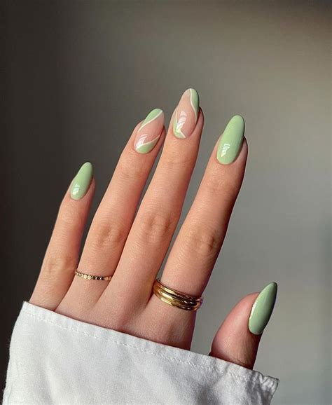 50+ Green Nails To Try Right Now! - The Pink Brunette | Green nails ...