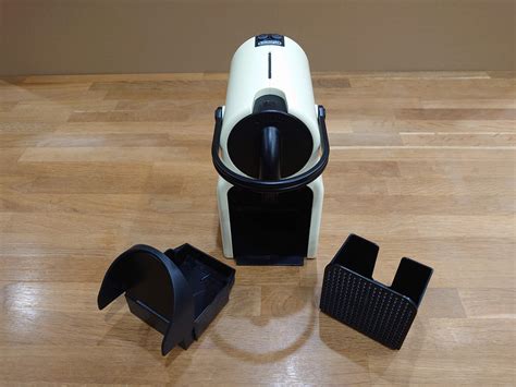 Kávovar DELONGHI Inissia EN80.CW (Nespresso) | Aukro