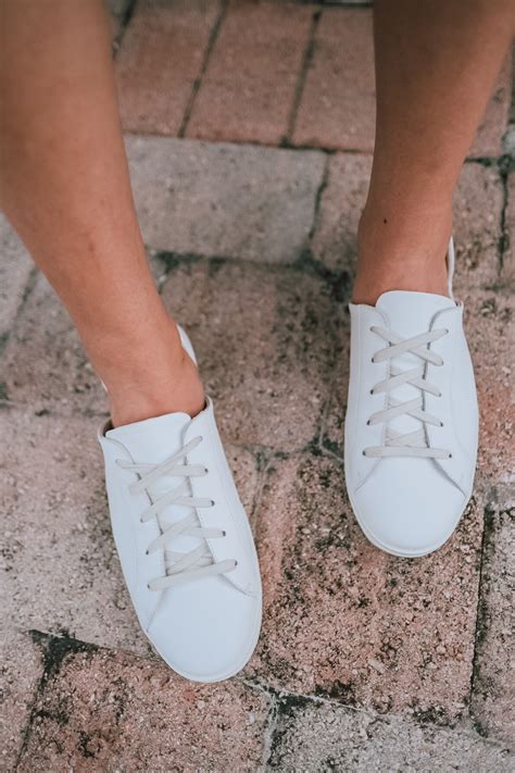 How to keep sneakers white - Jess Keys | Lifestyle Blog