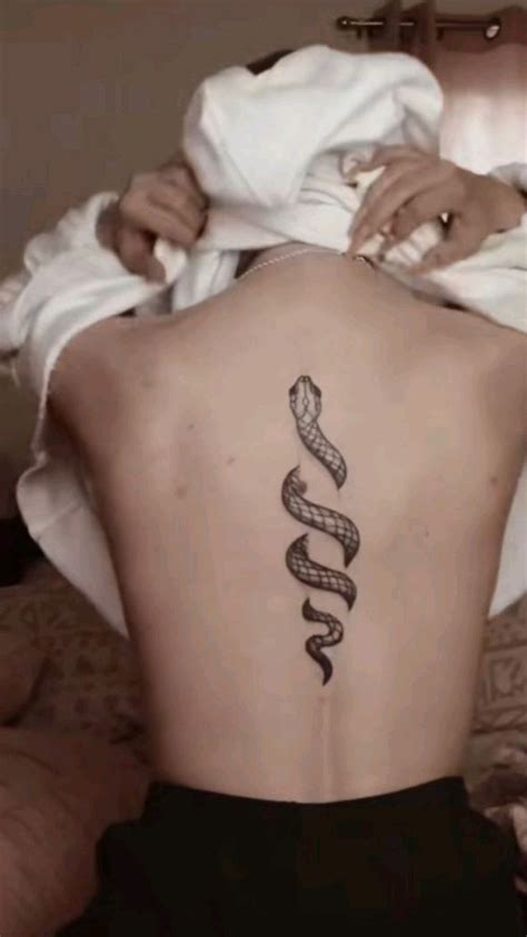 #tattoo | Tattoos, Back tattoo, Dragon tattoo for women