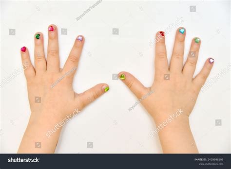 kids nail  images  pictures