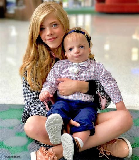 Picture of Elle McKinnon