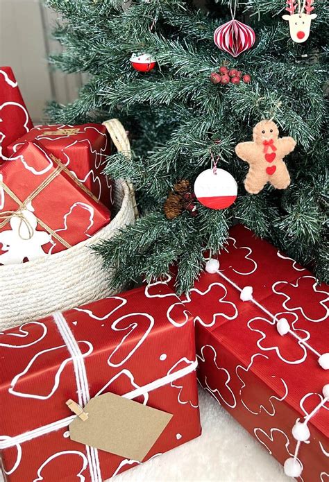 Online tools explain how to create staples custom wrapping paper 32