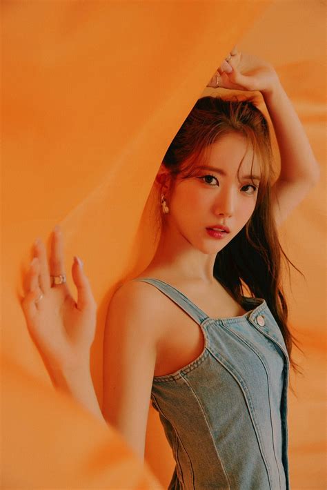 WJSN Luda for Universe 'Feel the Breeze' Photoshoot 2022 | kpopping