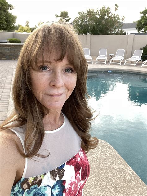 TW Pornstars - 3 pic. Cyndi Sinclair . Twitter. Having dinner with a