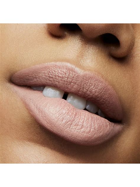 MAC Satin Lipstick, Myth