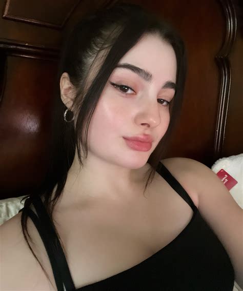 Milanka (@itsmilanka) • Instagram photos and videos