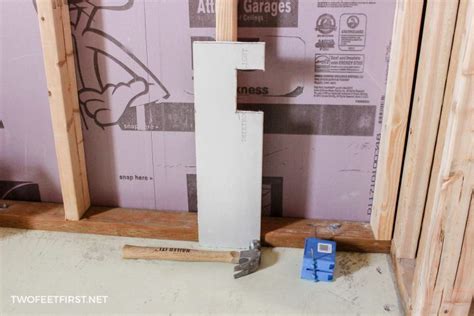 how to install outlet box