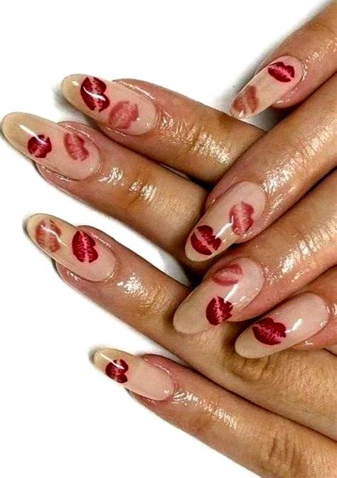 Kırmızı aşıkları için nail art önerileri! - Magazin Park
