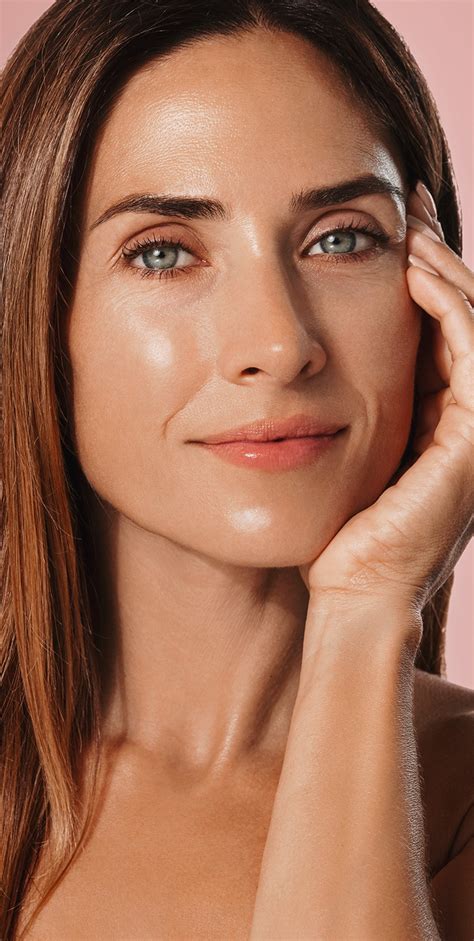 Eyes Contour Lifting Treatment | BECOS