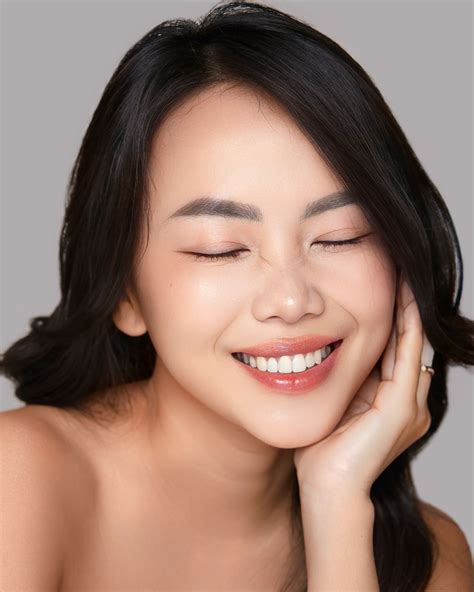 NEVIE ARIESA FANDYA (@nevie.rost) • Instagram photos and videos