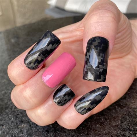 Carbon Nails - Home