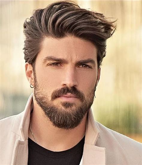 Pin de ᴍʀ. ꜰᴀsʜɪᴏɴɪsᴛ em #beards | Estilos de cabelo e barba, Barba e ...