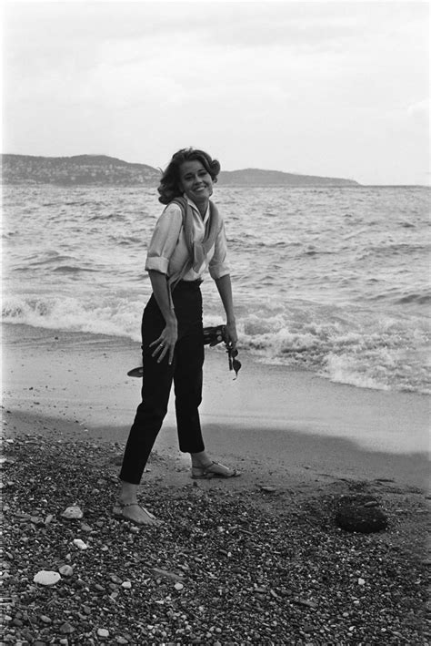 Rare vintage photos of celebrities at the beach