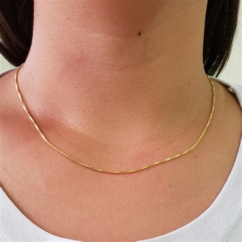 Correntinha Banhada A Ouro Feminina - Corrente Feminina Veneziana 45cm Banhada A Ouro 18k | Shopee Brasil